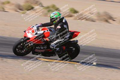 media/Dec-10-2023-SoCal Trackdays (Sun) [[0ce70f5433]]/Turn 9 Inside Set 2 (1115am)/